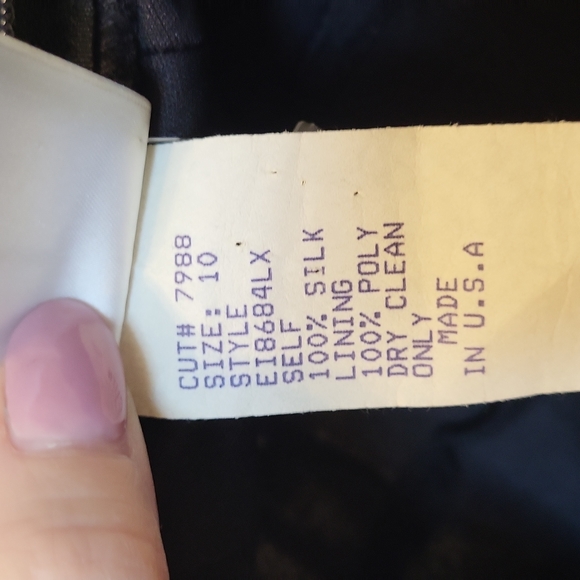 Tadashi Black Crepe Gown 100% Silk Figure-loving Draping Throughout Size 10 - Picture 10 of 14